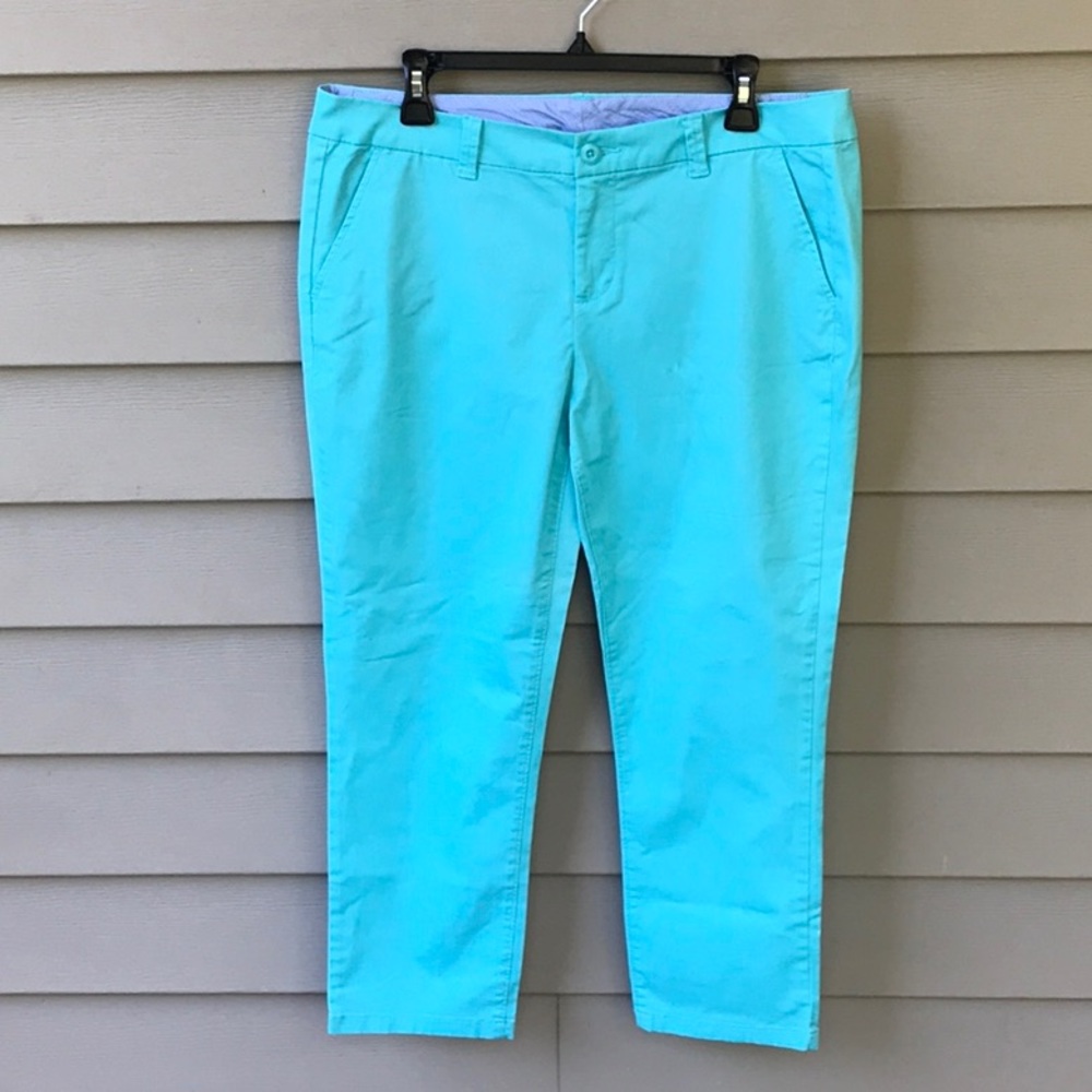 Beautiful aqua blue summer cropped pants by JCP.